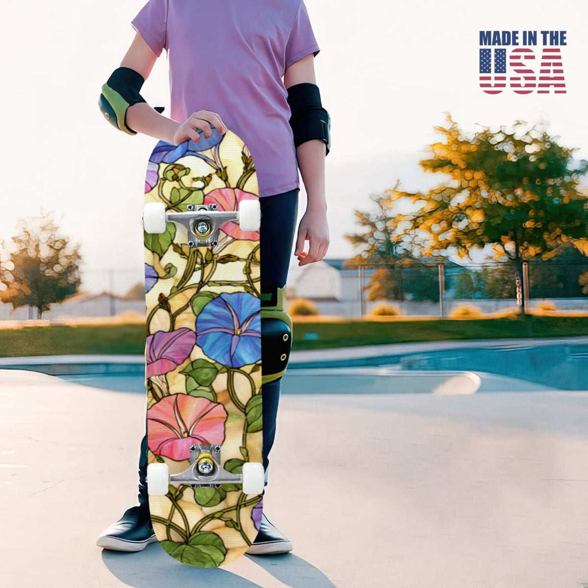 31"x8" Complete Skateboards for Beginners,Cartoon Hand Drawn Ice Cream Doodles Seamless Cones Cupcakes Double Kick 7 Ply Canadian Maple Deck Skateboard with Wheels, Gifts for Kids Teens