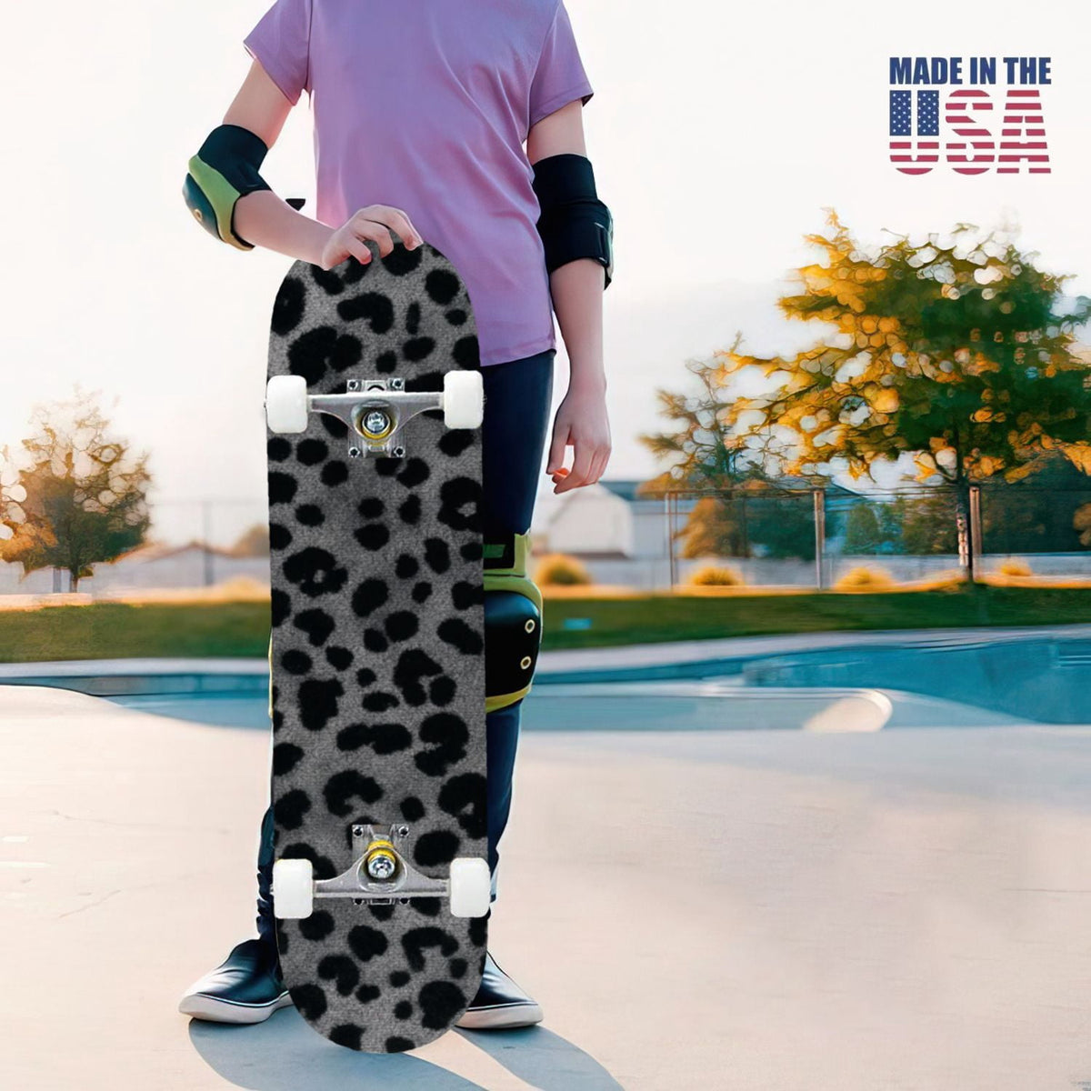 31"x8" Complete Skateboards for Beginners,Black Leopard Print Grey Double Kick 7 Ply Canadian Maple Deck Skateboard with Wheels, Gifts for Kids Teens