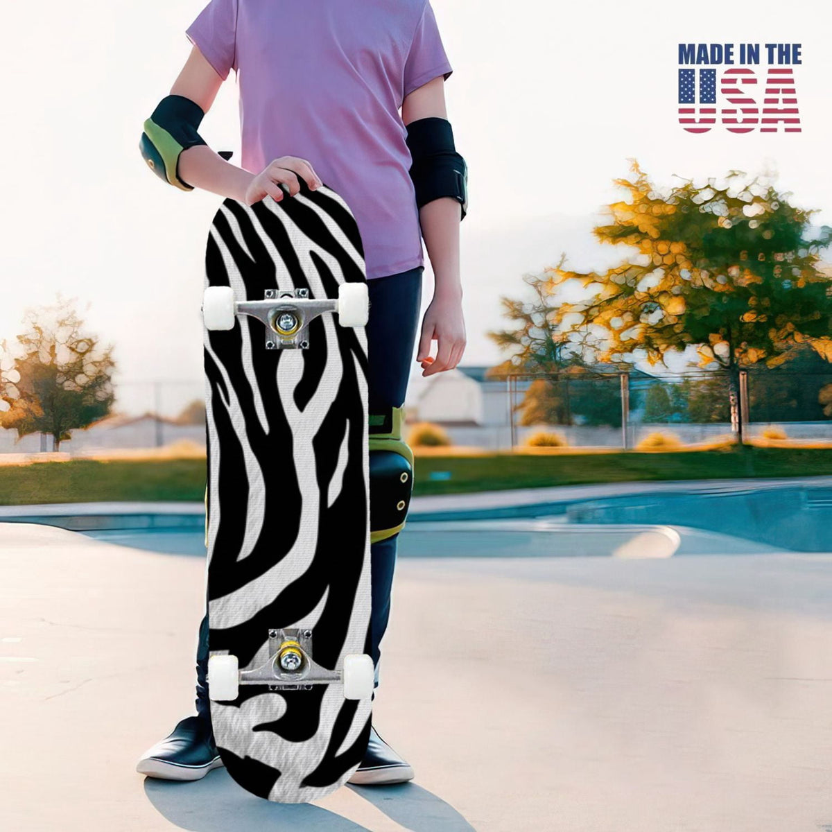 31"x8" Complete Skateboards for Beginners,Leopard Print Black Brown Beige Double Kick 7 Ply Canadian Maple Deck Skateboard with Wheels, Gifts for Kids Teens